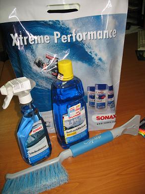 Зимний подарочный набор автокосметики SONAX (3 предмета) - фото1 Зимний подарочный набор автокосметики SONAX (3 предмета) - фото1